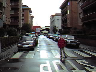 c/ Bidebarrieta, hacia la c/ Amaia.