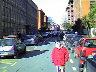 c/ Bidebarrieta, hacia la c/ Mayor.