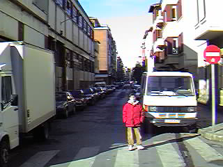 c/ Jolastokieta, hacia la c/ Mayor.