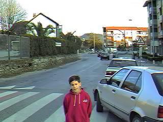 c/ Maidagan, esquina con la c/ Mugarra. Andra Mari.