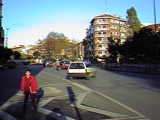 c/ Mayor, esquina c/ Zalama.