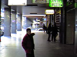 Sigamos paseando y viendo otras tiendas...