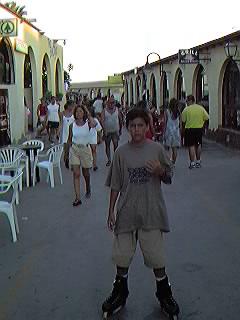 Paseo Romea (calle comercial).