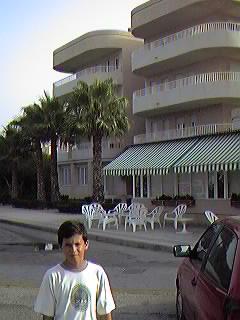 Apartamentos Palmera Beach... recomendables.