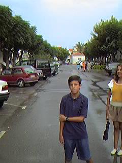 Urbanizaci�n Mil Palmeras.