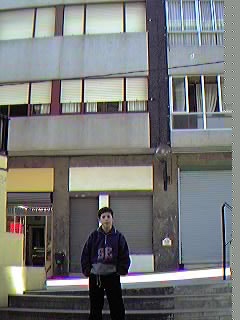 Acceso a Avda. Basagoiti.