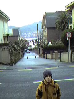 c/ Carlos Haes, hacia la c/ Miramar.