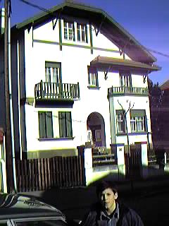 Leioako Etorbidea, hacia la Avda. de los Chopos.