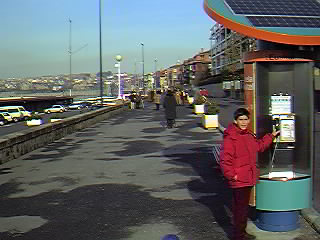 Primera cabina inaugurada por EUSKALTEL.