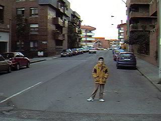 c/ Monte Oiz, hacia la c/ Amboto.