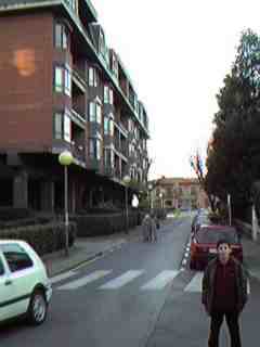 c/ Ondategi, hacia la Avda. Zugazarte.