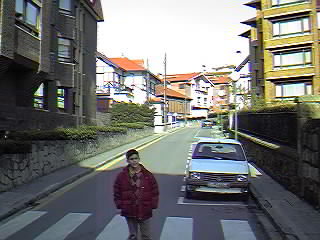 c/ Harriluze, hacia el Ayuntamiento de Getxo.