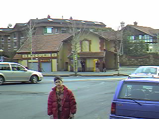 Neguriko Etorbidea, hacia el Metro Neguri.