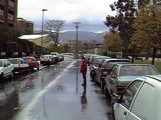 Desde la c/ Errekagane seguiremos el curso del r�o Gobela desde las viviendas del Antiguo Golf hasta la estaci�n de Metro de Las Arenas.